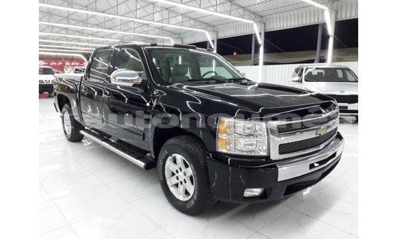 Buy Import Chevrolet Silverado Black Car in Import - Dubai in Iles Buy Import Chevrolet Silverado Black Car in Import - Dubai in Iles