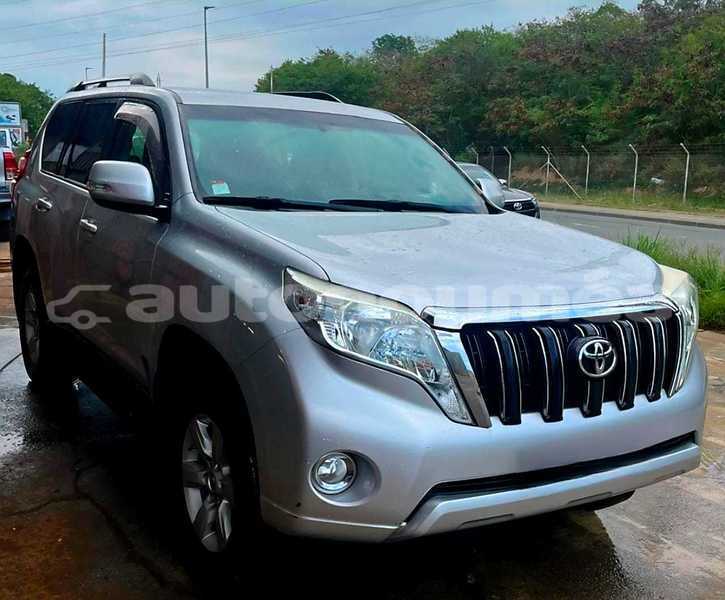 Big with watermark toyota prado sud noumea 5052