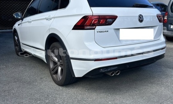 Acheter Occasion Voiture Volkswagen Tiguan Blanc à Noumea, Sud