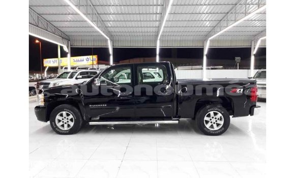 Buy Import Chevrolet Silverado Black Car in Import - Dubai in Iles Buy Import Chevrolet Silverado Black Car in Import - Dubai in Iles