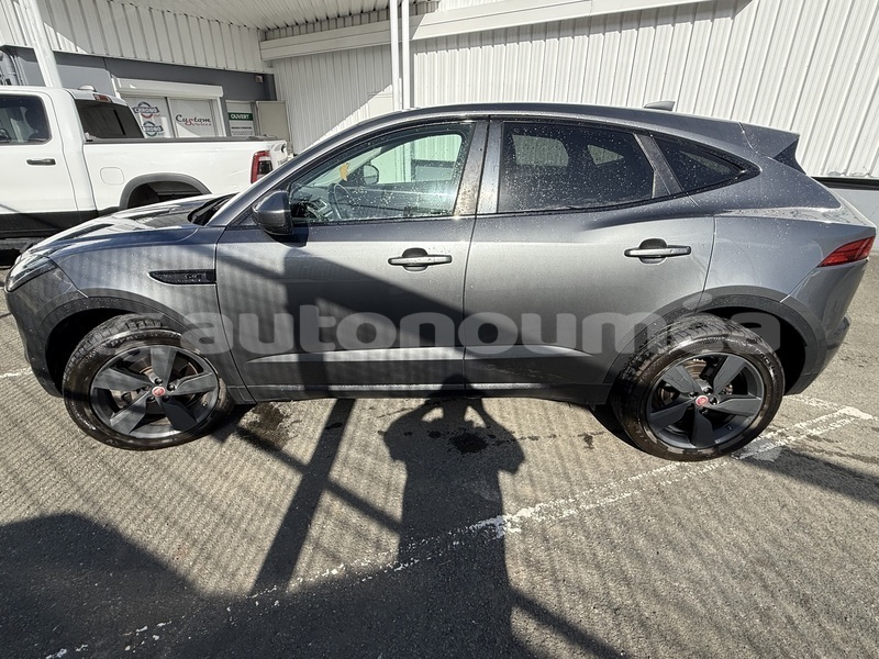 Big with watermark jaguar e pace sud noumea 5056