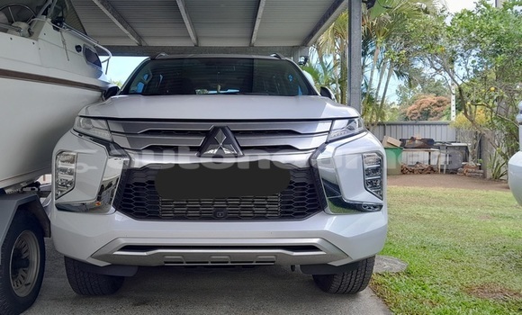 Acheter Occasion Voiture Mitsubishi Pajero Sport Blanc à Noumea, Sud Acheter Occasion Voiture Mitsubishi Pajero Sport Blanc à Noumea, Sud