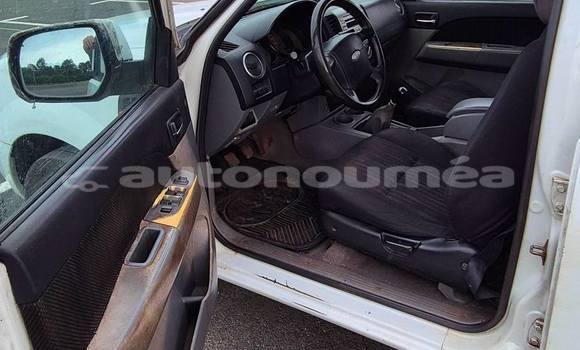 Buy Used Ford Ranger White Car in Noumea in Sud Buy Used Ford Ranger White Car in Noumea in Sud