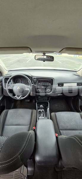 Big with watermark mitsubishi outlander sud noumea 5062