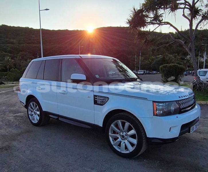 Big with watermark land rover range rover sud noumea 5066