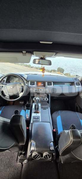 Big with watermark land rover range rover sud noumea 5066