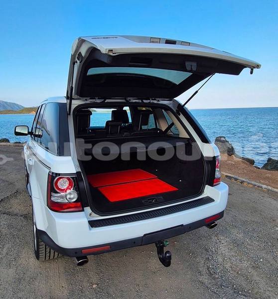 Big with watermark land rover range rover sud noumea 5066