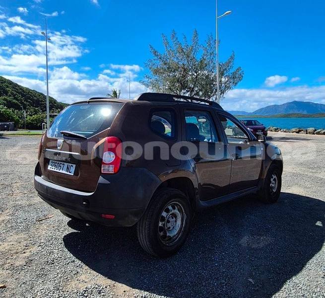 Big with watermark dacia duster sud noumea 5069