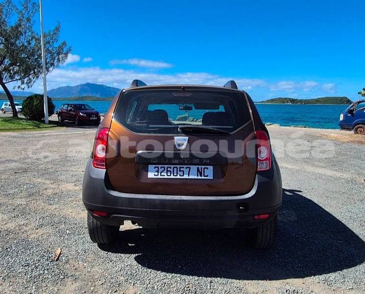 Big with watermark dacia duster sud noumea 5069