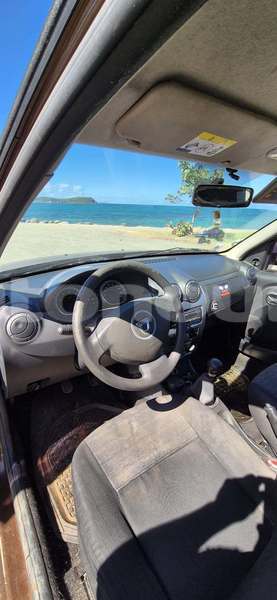 Big with watermark dacia duster sud noumea 5069