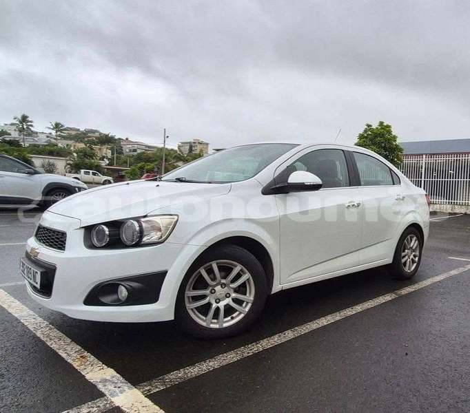 Big with watermark chevrolet aveo sud noumea 5075