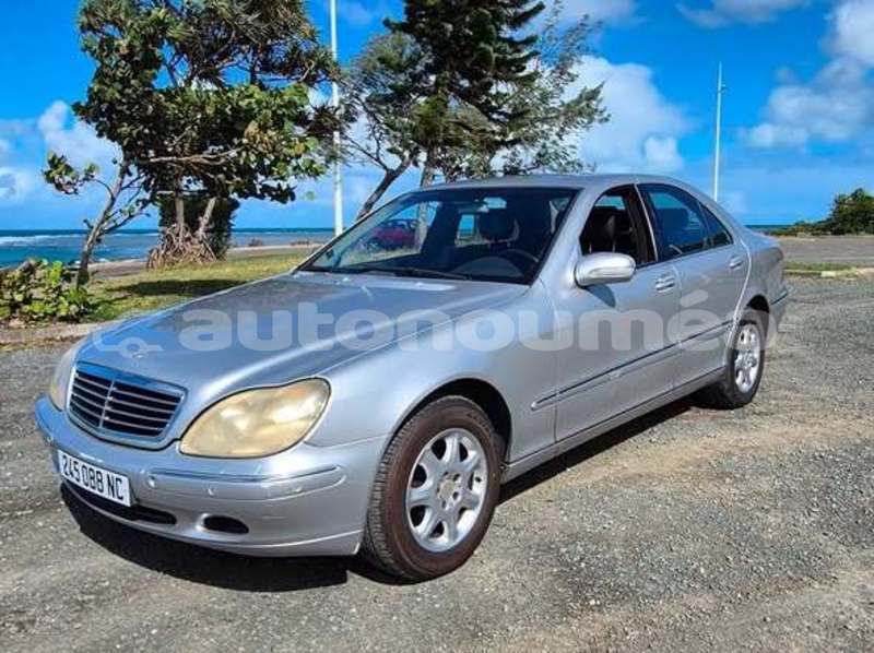Big with watermark mercedes benz s class sud noumea 5078