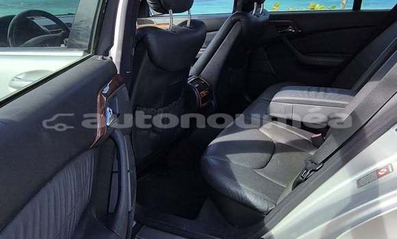 Buy Used Mercedes-Benz S–Class Silver Car in Noumea in Sud Buy Used Mercedes-Benz S–Class Silver Car in Noumea in Sud