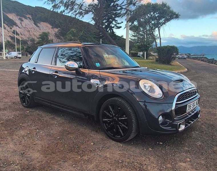 Big with watermark mini cooper sud noumea 5079