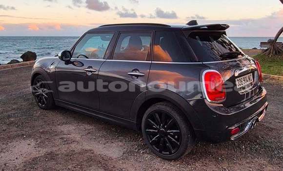 Acheter Occasion Voiture MINI Cooper Noir à Noumea, Sud Acheter Occasion Voiture MINI Cooper Noir à Noumea, Sud