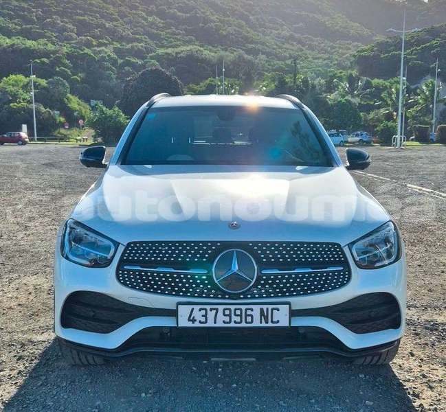 Big with watermark mercedes benz glc sud noumea 5082