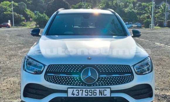 Acheter Occasion Voiture Mercedes-Benz GLC Blanc à Noumea, Sud Acheter Occasion Voiture Mercedes-Benz GLC Blanc à Noumea, Sud