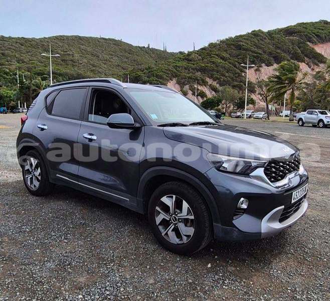 Big with watermark kia sorrento sud noumea 5085