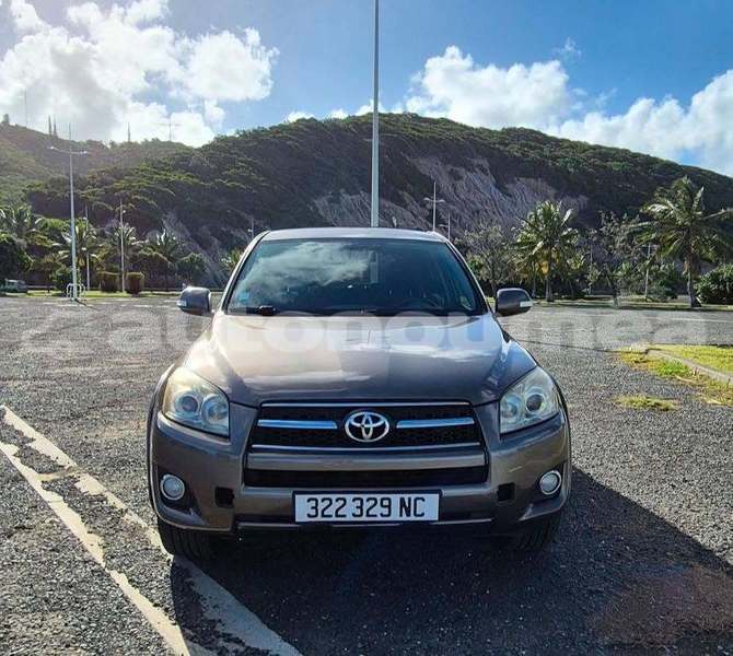 Big with watermark toyota rav4 sud noumea 5090