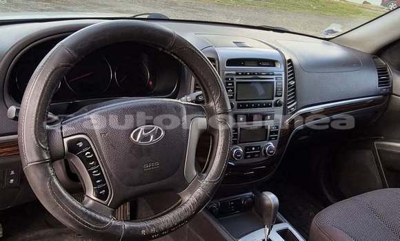 Buy Used Hyundai Santa Fe Silver Car in Noumea in Sud Buy Used Hyundai Santa Fe Silver Car in Noumea in Sud