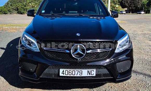 Acheter Occasion Voiture Mercedes-Benz GLE Bleu à Noumea, Sud Acheter Occasion Voiture Mercedes-Benz GLE Bleu à Noumea, Sud