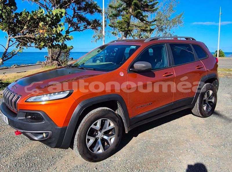 Big with watermark jeep cherokee sud noumea 5094