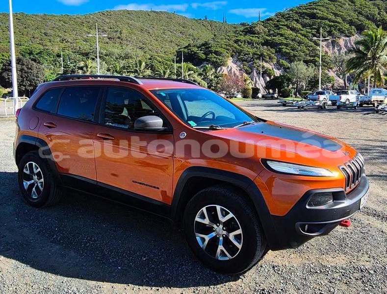Big with watermark jeep cherokee sud noumea 5094