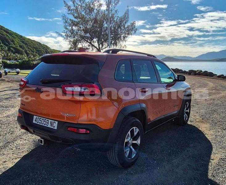 Big with watermark jeep cherokee sud noumea 5094