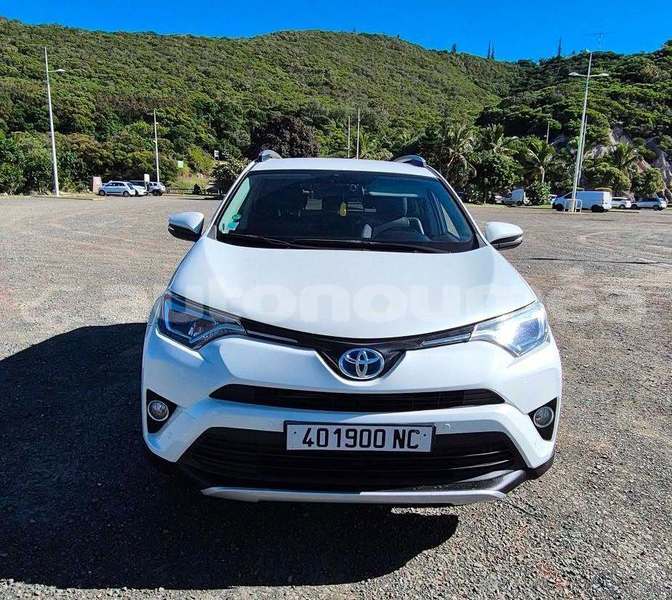 Big with watermark toyota rav4 sud noumea 5095
