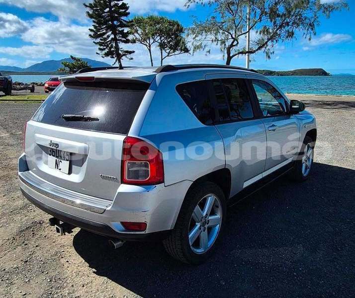 Big with watermark jeep compass sud noumea 5096