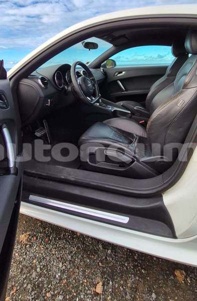Big with watermark audi tt sud noumea 5098
