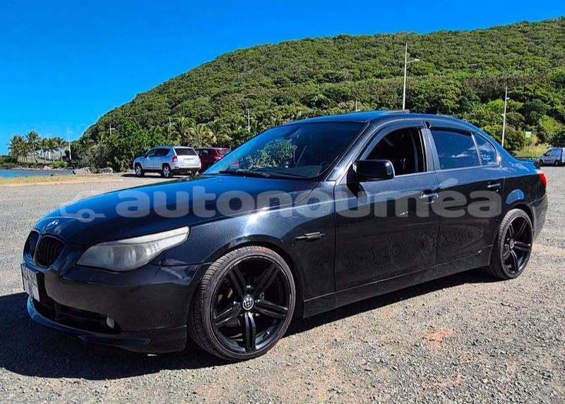 Big with watermark bmw 5 series sud noumea 5099