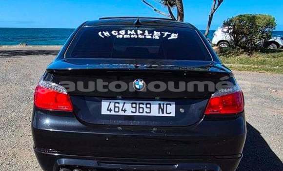 Buy Used BMW 5–Series Black Car in Noumea in Sud Buy Used BMW 5–Series Black Car in Noumea in Sud