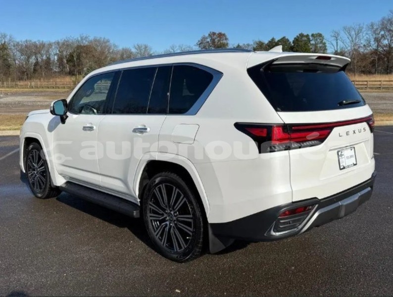 Big with watermark lexus lx sud moindou 5102