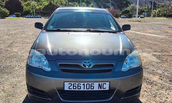 Buy Used Toyota Corolla Silver Car in Noumea in Sud Buy Used Toyota Corolla Silver Car in Noumea in Sud
