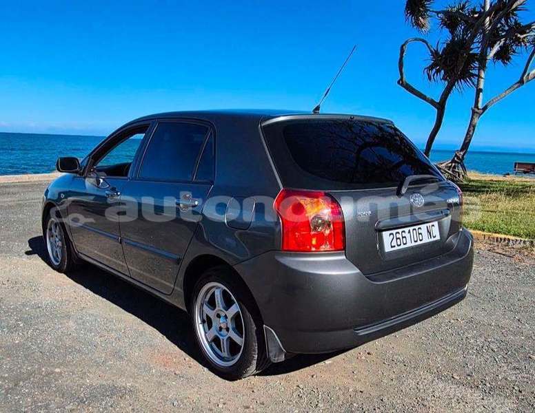 Big with watermark toyota corolla sud noumea 5103