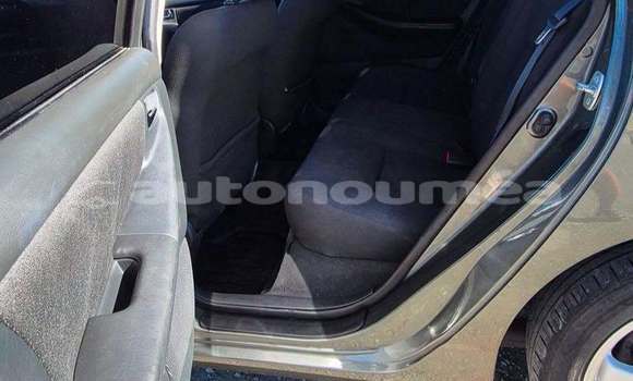 Buy Used Toyota Corolla Silver Car in Noumea in Sud Buy Used Toyota Corolla Silver Car in Noumea in Sud