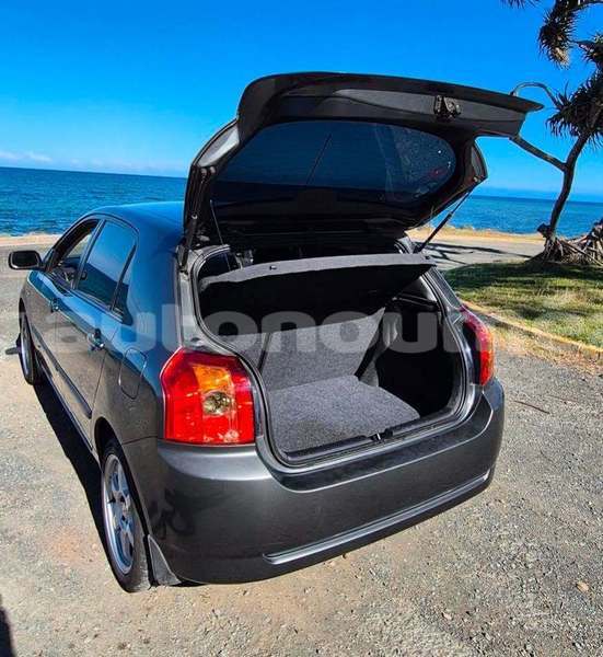 Big with watermark toyota corolla sud noumea 5103