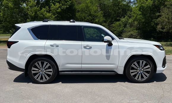 Acheter Occasion Voiture Lexus LX Blanc à Bouloupari, Sud Acheter Occasion Voiture Lexus LX Blanc à Bouloupari, Sud