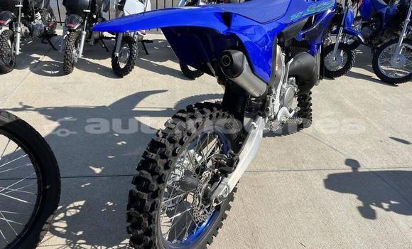 Acheter Neuf Moto Yamaha TMAX Bleu à Bourail, Sud Acheter Neuf Moto Yamaha TMAX Bleu à Bourail, Sud