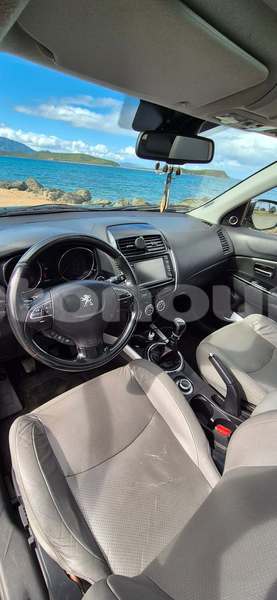 Big with watermark peugeot 4008 sud noumea 5110