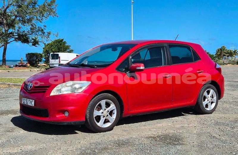 Big with watermark toyota auris sud noumea 5113