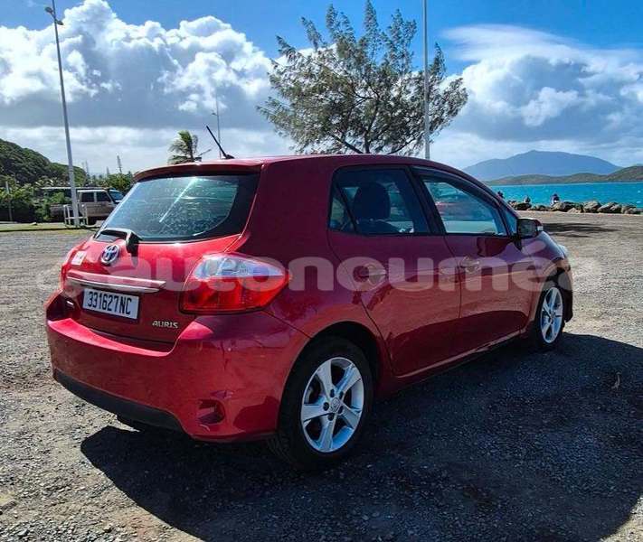 Big with watermark toyota auris sud noumea 5113