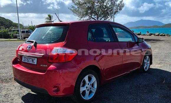 Acheter Occasion Voiture Toyota Auris Rouge à Noumea, Sud Acheter Occasion Voiture Toyota Auris Rouge à Noumea, Sud
