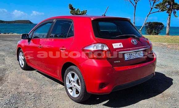 Acheter Occasion Voiture Toyota Auris Rouge à Noumea, Sud Acheter Occasion Voiture Toyota Auris Rouge à Noumea, Sud