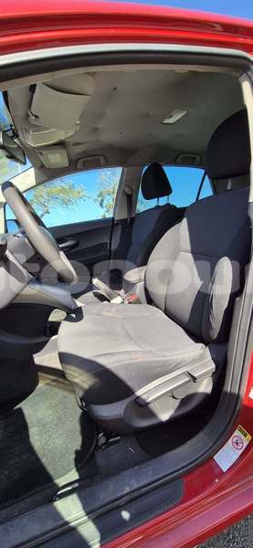 Big with watermark toyota auris sud noumea 5113