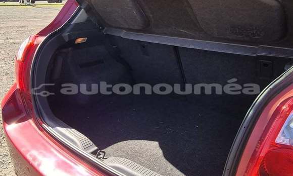 Acheter Occasion Voiture Toyota Auris Rouge à Noumea, Sud Acheter Occasion Voiture Toyota Auris Rouge à Noumea, Sud
