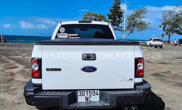 Acheter Occasion Voiture Ford F–150 Blanc à Noumea, Sud Acheter Occasion Voiture Ford F–150 Blanc à Noumea, Sud