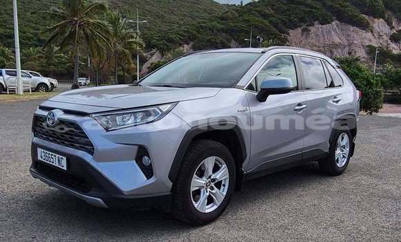 Acheter Occasion Voiture Toyota RAV4 Gris à Noumea, Sud Acheter Occasion Voiture Toyota RAV4 Gris à Noumea, Sud