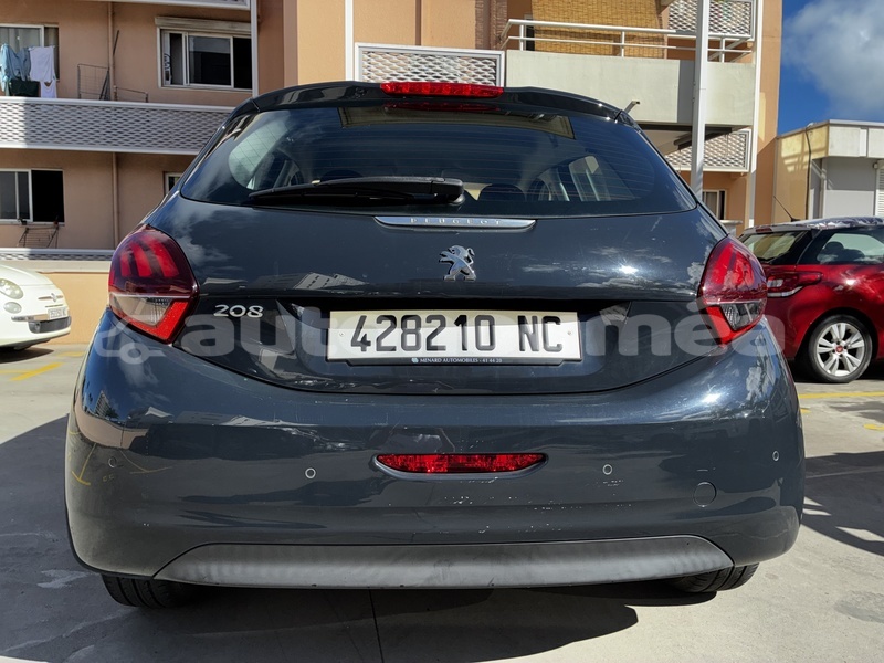 Big with watermark peugeot 208 sud noumea 5117